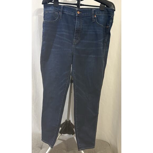 Madewell Denim - Madewell 10" High Rise Skinny Denim Jeans size 34P